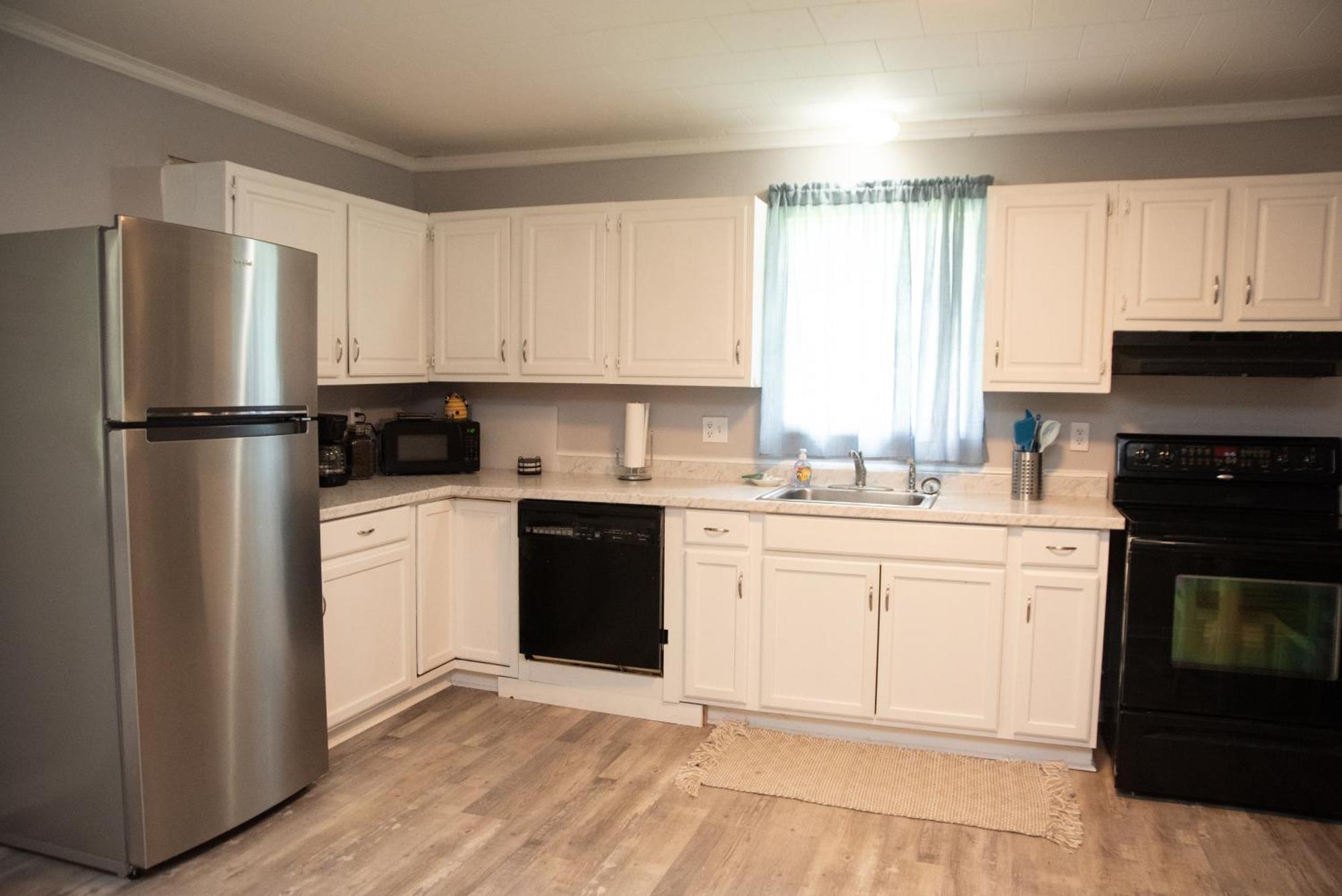 Cozy And Quiet Lafayette Home 2 Экстерьер фото
